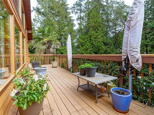 1460 Oceanspray Dr, North Saanich, BC 