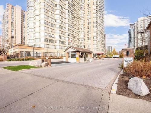 #204A-3605 Kariya Dr, Mississauga, ON - Outdoor With Facade