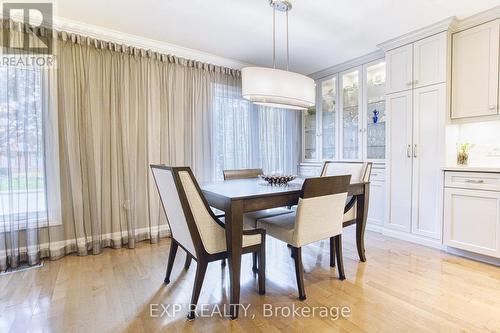 28 Ramsey Crescent, Hamilton, ON - Indoor Photo Showing Dining Room