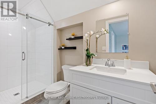 363 Walton Street, Oakville, ON - Indoor Photo Showing Bathroom