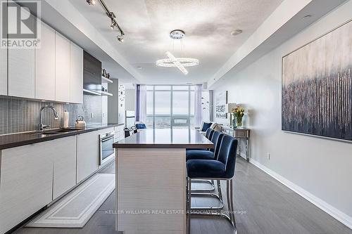 1003 - 59 Annie Craig Drive, Toronto, ON - Indoor Photo Showing Kitchen