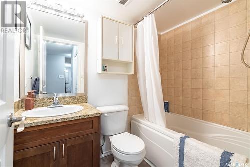 103 258 Pinehouse Place, Saskatoon, SK - Indoor Photo Showing Bathroom