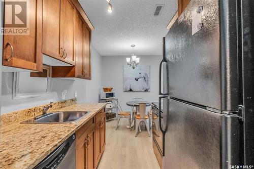 103 258 Pinehouse Place, Saskatoon, SK - Indoor Photo Showing Kitchen