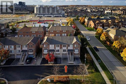 22 - 435 English Rose Lane, Oakville, ON - Outdoor With View