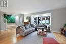 18 Birch Avenue, Ottawa, ON  - Indoor Photo Showing Living Room 