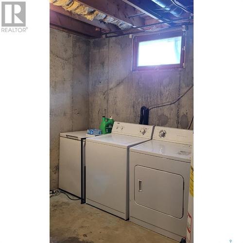 704 Railway Avenue, Loon Lake, SK - Indoor Photo Showing Laundry Room