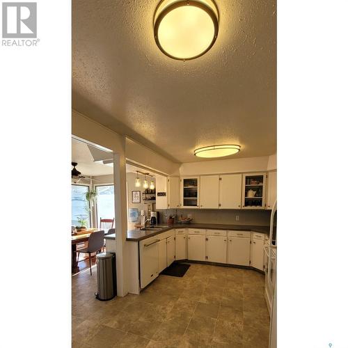 704 Railway Avenue, Loon Lake, SK - Indoor Photo Showing Kitchen