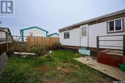 16 401 Railway Avenue E, Vanscoy, SK 