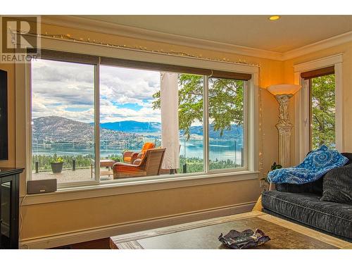 144 Crown Crescent, Vernon, BC - Indoor