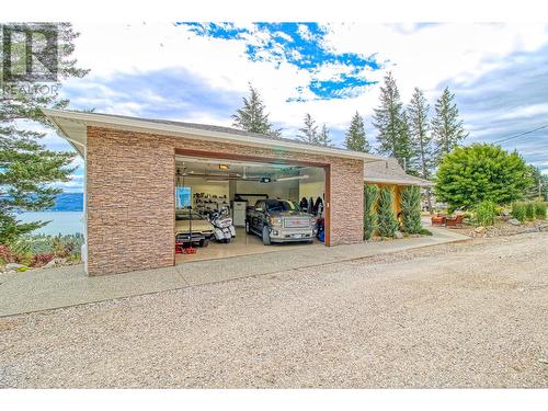 144 Crown Crescent, Vernon, BC - Outdoor