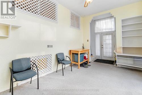 327 Base Line Road W, London, ON - Indoor Photo Showing Other Room