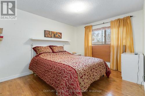 327 Base Line Road W, London, ON - Indoor Photo Showing Bedroom