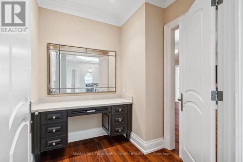 117 Upper Canada Drive, Toronto, ON - Indoor Photo Showing Bathroom