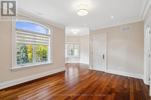 117 Upper Canada Drive, Toronto, ON - Indoor Photo Showing Other Room