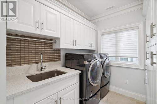 117 Upper Canada Drive, Toronto, ON - Indoor Photo Showing Laundry Room