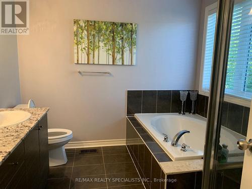 32 Rushland Crescent, Whitby, ON - Indoor Photo Showing Bathroom