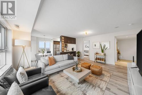 3110 - 25 Town Centre Court, Toronto, ON - Indoor Photo Showing Living Room