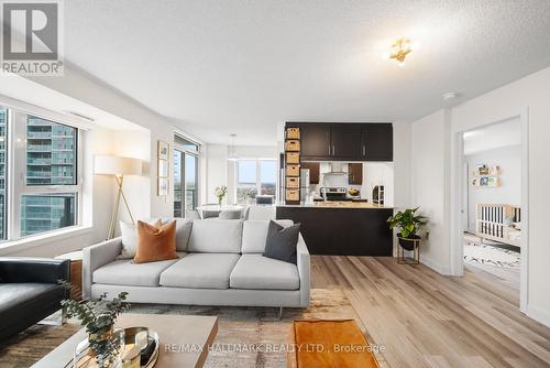 3110 - 25 Town Centre Court, Toronto, ON - Indoor Photo Showing Living Room