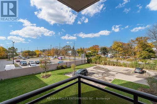 209 - 975 Warwick Court, Burlington, ON - Outdoor With View