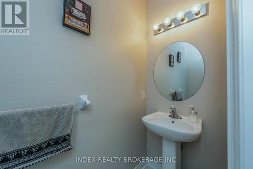 70 Zanetta Crescent, Brampton, ON - Indoor Photo Showing Bathroom