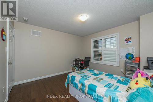 70 Zanetta Crescent, Brampton, ON - Indoor Photo Showing Bedroom