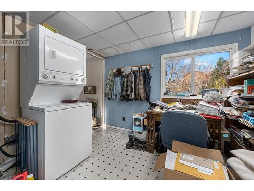 1020 Cody Road, Cache Creek, BC - Indoor Photo Showing Laundry Room