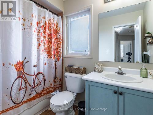 20 - 619 Evans Avenue, Toronto, ON - Indoor Photo Showing Bathroom