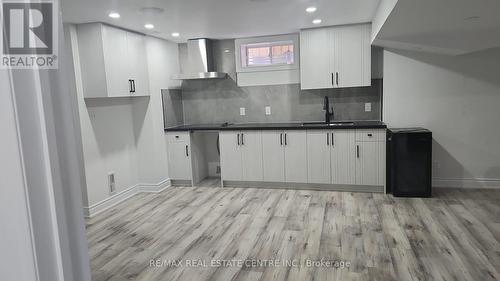 Bsmt - 69 Twistleton Street, Caledon, ON - Indoor Photo Showing Kitchen