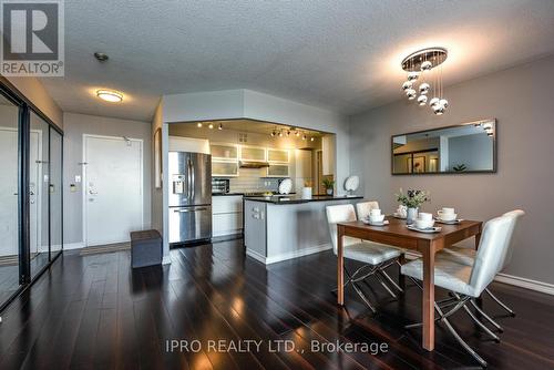 1411 - 3605 Kariya Drive, Mississauga, ON - Indoor Photo Showing Dining Room