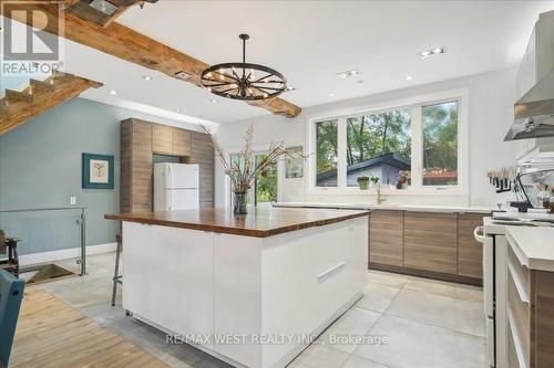 84 Ellins Avenue, Toronto, ON - Indoor Photo Showing Kitchen