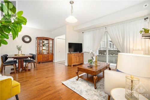 1115 Stittsville Main Street Unit#A, Ottawa, ON - Indoor Photo Showing Living Room