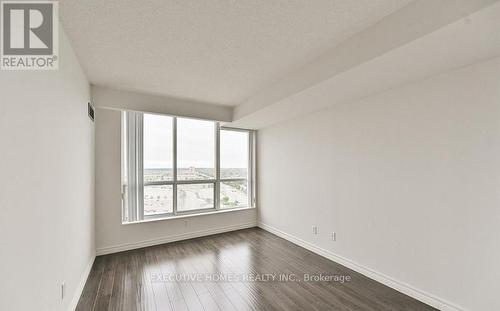 1406 - 2545 Erin Centre Boulevard, Mississauga, ON - Indoor Photo Showing Other Room