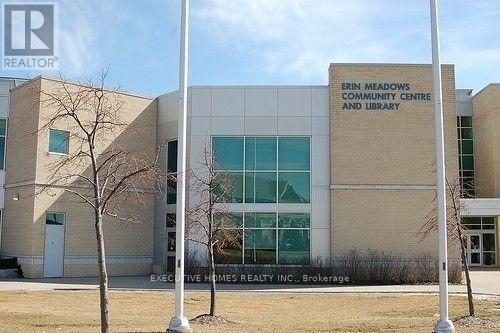 1406 - 2545 Erin Centre Boulevard, Mississauga, ON - Outdoor