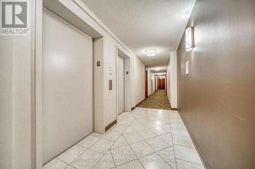 1406 - 2545 Erin Centre Boulevard, Mississauga, ON - Indoor Photo Showing Other Room