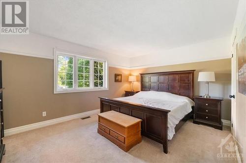 2586 Wilhaven Drive, Cumberland, ON - Indoor Photo Showing Bedroom