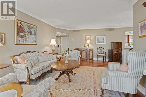 1305 - 900 Wilson Road N, Oshawa (Centennial), ON - Indoor Photo Showing Living Room