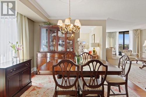 1305 - 900 Wilson Road N, Oshawa (Centennial), ON - Indoor Photo Showing Dining Room