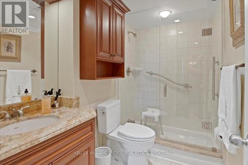 1305 - 900 Wilson Road N, Oshawa (Centennial), ON - Indoor Photo Showing Bathroom