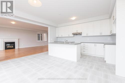 192 St. Joseph Road, Kawartha Lakes (Lindsay), ON - Indoor Photo Showing Kitchen