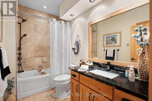 1559 York Road, Niagara-On-The-Lake, ON - Indoor Photo Showing Bathroom