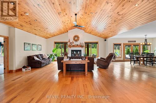 1559 York Road, Niagara-On-The-Lake, ON - Indoor Photo Showing Other Room