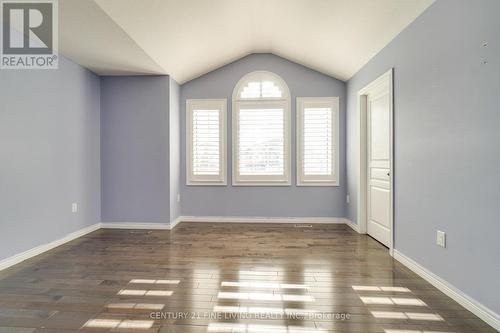 31 Weaver Drive, Hamilton, ON - Indoor Photo Showing Other Room