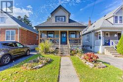 39 TUXEDO AVENUE N  Hamilton, ON L8H 4P4