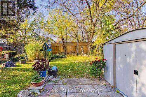 39 Tuxedo Avenue N, Hamilton, ON - Outdoor