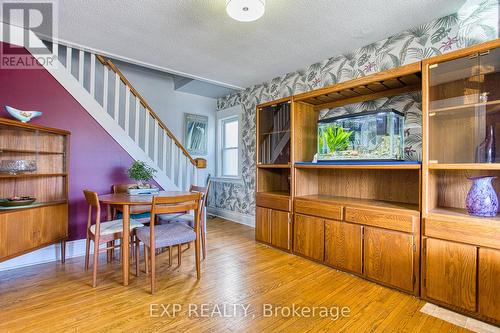 39 Tuxedo Avenue N, Hamilton, ON - Indoor Photo Showing Other Room