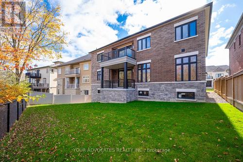 84 Lady Jessica Drive, Vaughan, ON - Outdoor