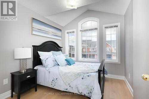 4847 Valera Road, Burlington, ON - Indoor Photo Showing Bedroom