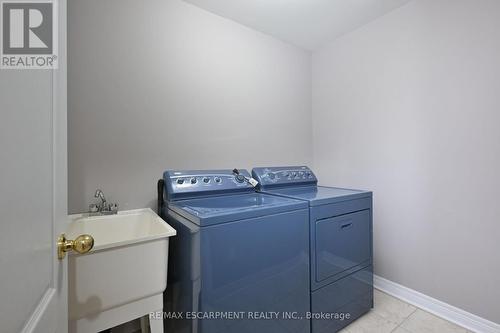 4847 Valera Road, Burlington, ON - Indoor Photo Showing Laundry Room