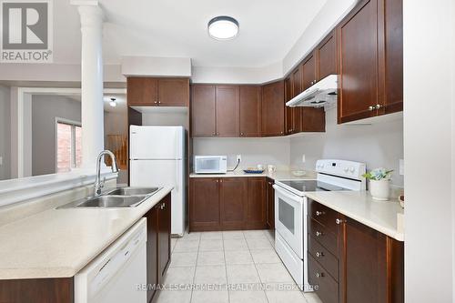 4847 Valera Road, Burlington, ON - Indoor Photo Showing Kitchen With Double Sink