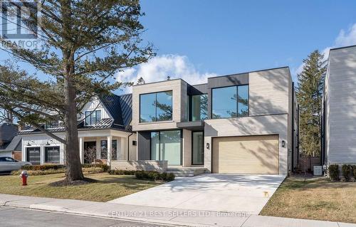 119 Cumberland Drive, Mississauga, ON - Outdoor With Balcony With Facade